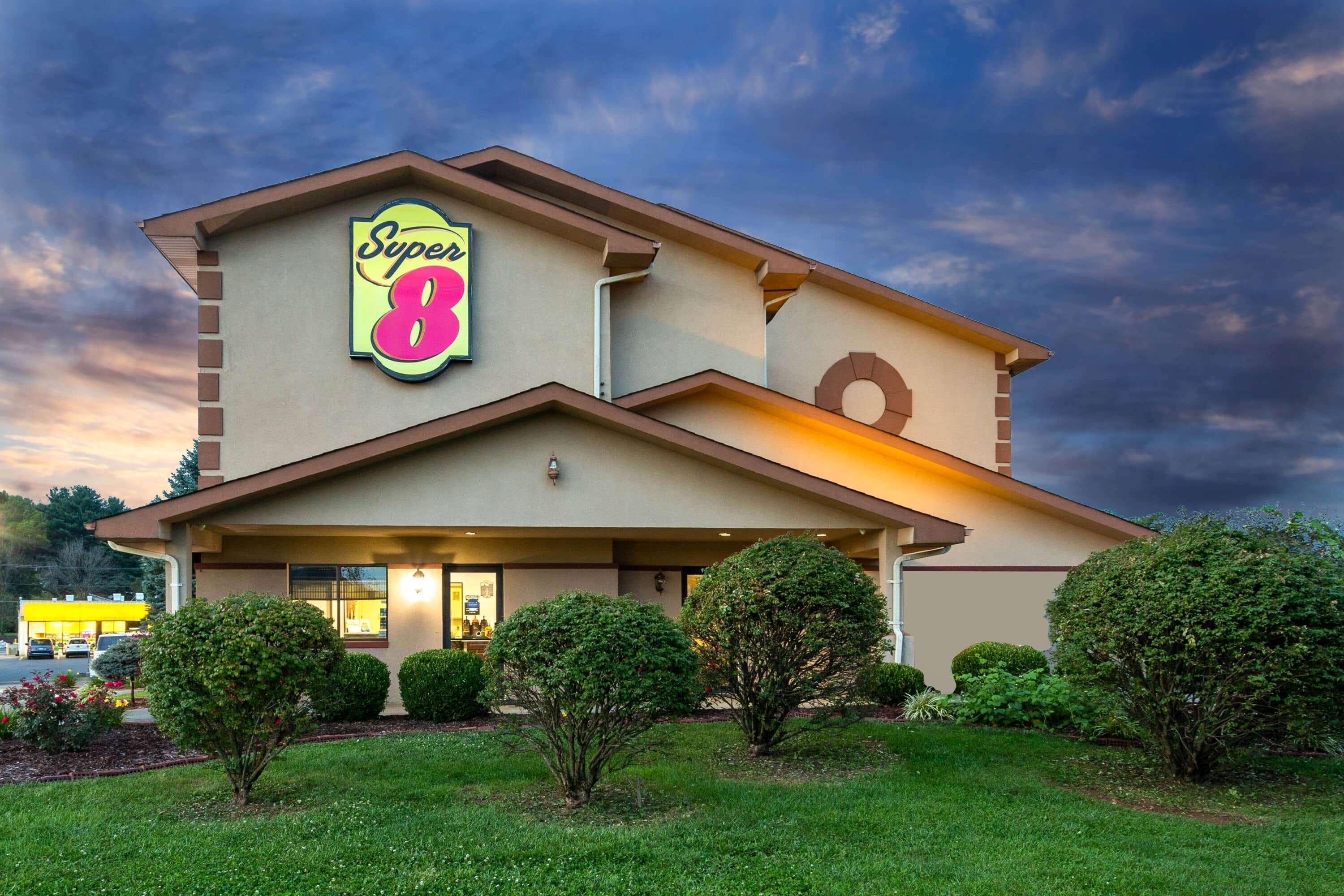 Отель Super 8 By Wyndham Abingdon Va Экстерьер фото