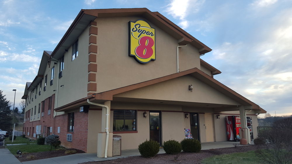 Отель Super 8 By Wyndham Abingdon Va Экстерьер фото